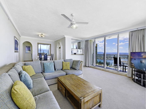Surf 150 - Tweed Heads Accommodation 29