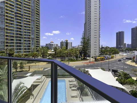 Surf 150 - Tweed Heads Accommodation 32
