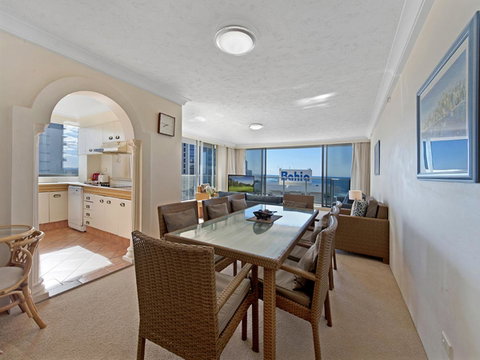Surf 150 - Tweed Heads Accommodation 23