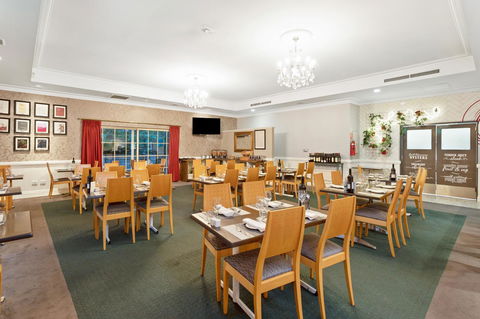 Coopers Colonial Motel - Tweed Heads Accommodation 11
