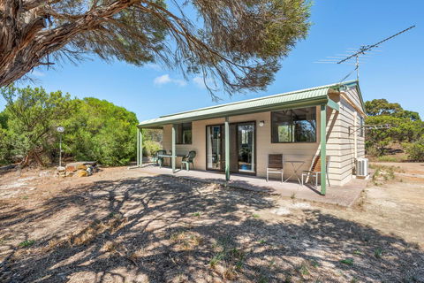 Kangaroo Island - Island Beach Shack - Tweed Heads Accommodation 10