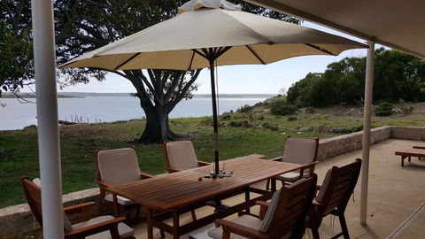 Ratcliff Cottage - Tweed Heads Accommodation 3