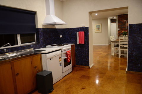 Ratcliff Cottage - Tweed Heads Accommodation 18