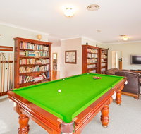 Waterfront at White Patch - Tweed Heads Accommodation