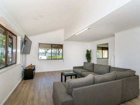 Island Homestay - Tweed Heads Accommodation 1