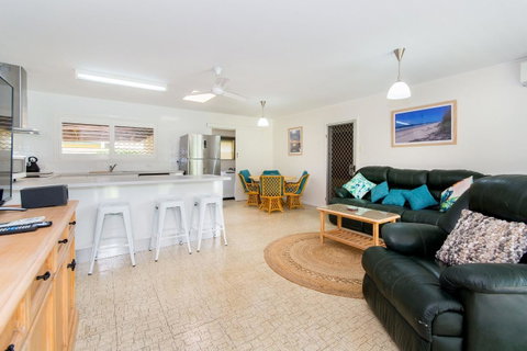 Lowset Sweetie, Central To Everything - Partridge St, Bongaree - Tweed Heads Accommodation 9