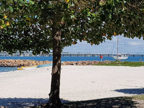 Cloud 8 On Welsby - Tweed Heads Accommodation 11