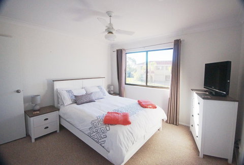 Cloud 8 On Welsby - Tweed Heads Accommodation 24