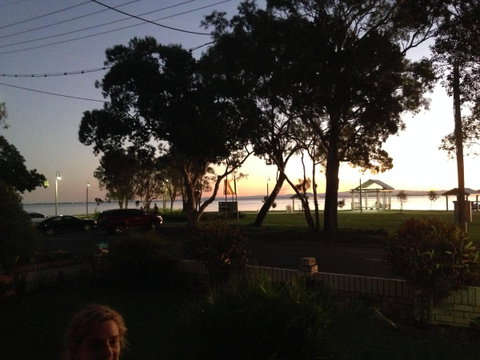 Keith\'s Place, 1 Of The 3 Most Popular Units On Bribie - Tweed Heads Accommodation 35
