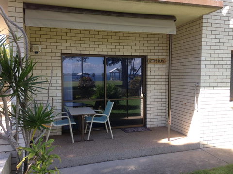 Keith\'s Place, 1 Of The 3 Most Popular Units On Bribie - Tweed Heads Accommodation 23