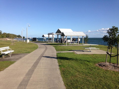 Keith\'s Place, 1 Of The 3 Most Popular Units On Bribie - Tweed Heads Accommodation 31