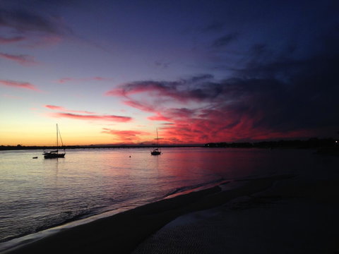 Keith\'s Place, 1 Of The 3 Most Popular Units On Bribie - Tweed Heads Accommodation 30