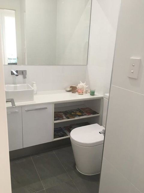 Modern Beach Villa - Tweed Heads Accommodation 8