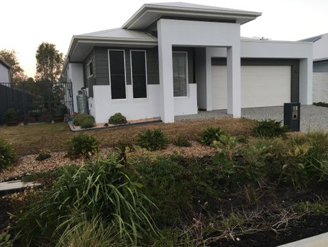 Modern Beach Villa - Tweed Heads Accommodation 2