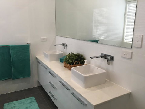 Modern Beach Villa - Tweed Heads Accommodation 6