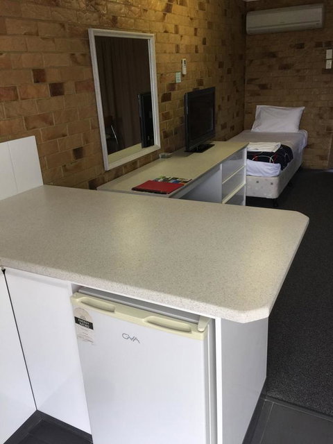 Bribie Waterways Motel - Tweed Heads Accommodation 32