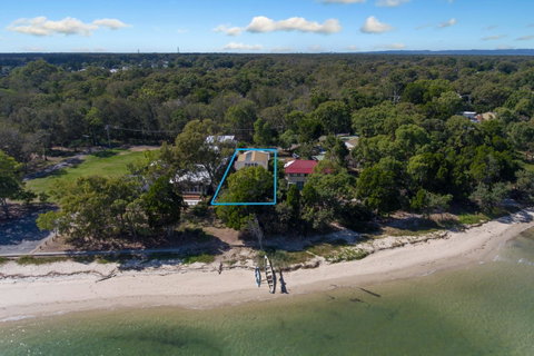Bribie Beach House - Tweed Heads Accommodation 15