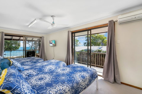 Bribie Beach House - Tweed Heads Accommodation 11