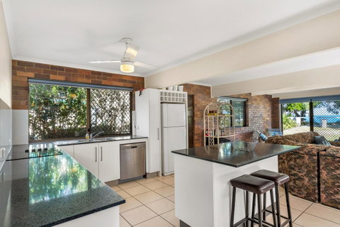 Bribie Beach House - Tweed Heads Accommodation 8