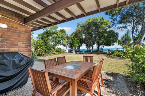 Bribie Beach House - Tweed Heads Accommodation 1