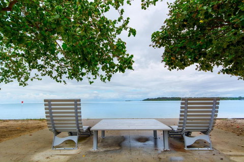 Lowset, Pet Friendly Cottage - Sunset Ave, Bongaree - Tweed Heads Accommodation 5