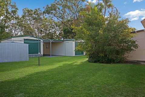 Lowset, Pet Friendly Cottage - Sunset Ave, Bongaree - Tweed Heads Accommodation 10