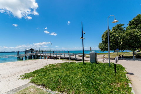 Lowset, Pet Friendly Cottage - Sunset Ave, Bongaree - Tweed Heads Accommodation 14