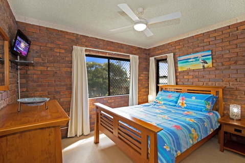 Waterviews,Pool, Wifi Its All Here !- Welsby Pde, Bongaree - Tweed Heads Accommodation 14