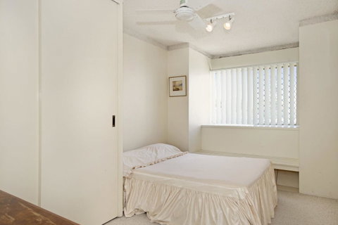 Everything You Need Including A Pool! Karoonda Sands Apartments - Tweed Heads Accommodation 17