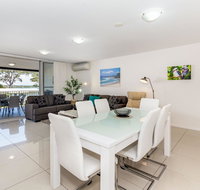 First Floor Air Conditioned Free Wi-Fi - Tweed Heads Accommodation