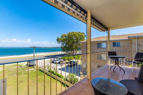 Fantastic Views From This Top Floor Unit! - Tweed Heads Accommodation 14