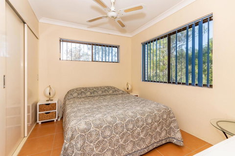 Fantastic Views From This Top Floor Unit! - Tweed Heads Accommodation 9