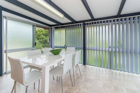 Short Stroll To Surf Beach - North Street, Woorim - Tweed Heads Accommodation 11