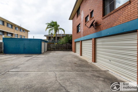 Air Conditioned Unit Stones Throw To The Waterfront. - Tweed Heads Accommodation 2