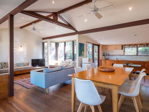 Laguna House - Tweed Heads Accommodation 0