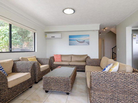Mooloomba Five - Tweed Heads Accommodation 14