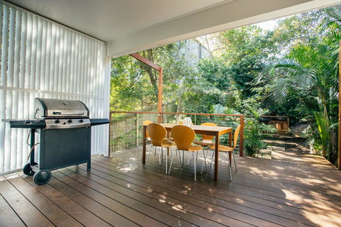 Point Break Beach House - Tweed Heads Accommodation 8