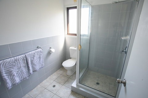 Point Break Beach House - Tweed Heads Accommodation 12