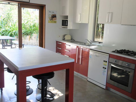 A AAA C-SHACK - Tweed Heads Accommodation 9