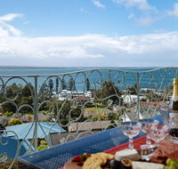 'Baylife Villa' 4a Warruga St - Large home with WIFI Netflix Aircon Linen  Spectacular Views - Tweed Heads Accommodation