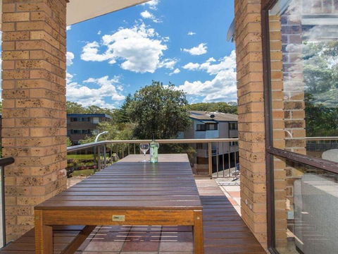 'COLUMBIA VIEWS', 2/9 COLUMBIA CLOSE - AIRCON, WIFI, NETFLIX, VIEWS & BOAT PARKING - Tweed Heads Accommodation 2
