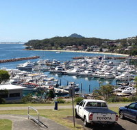 1 'Laman Lodge' 15 Laman Street - stunning air conditioned unit with water views and WIFI - Tweed Heads Accommodation