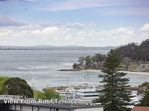 1 'Seaview', 9 Church Street - Huge Air Conditioned Unit With Lift & WIFI - Tweed Heads Accommodation 2
