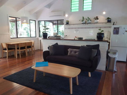 1 Bedroom Home Surrounded By Nature - Tweed Heads Accommodation 1