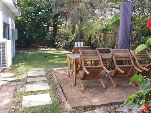 1 Spectrum Street, Rainbow Beach- Close To Shops And Main Beach - Tweed Heads Accommodation 3