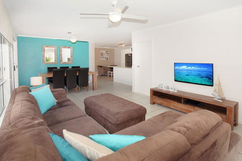 1/882 David Low Way Marcoola - 500 Bond, Linen Included, Pet Friendly - Tweed Heads Accommodation 3