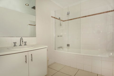 1/882 David Low Way Marcoola - 500 Bond, Linen Included, Pet Friendly - Tweed Heads Accommodation 2