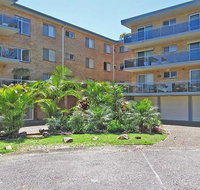 10 'Parkview' 11-13 Catalina Close - peaceful park views - Tweed Heads Accommodation