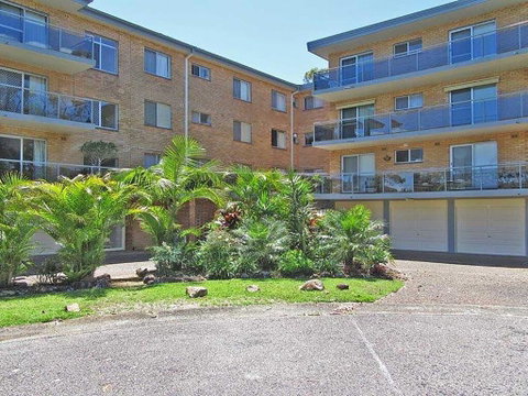 10 'Parkview', 11-13 Catalina Close - Peaceful Park Views - Tweed Heads Accommodation 0