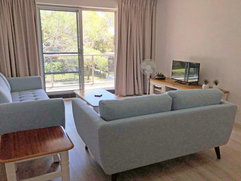 10 'Parkview', 11-13 Catalina Close - Peaceful Park Views - Tweed Heads Accommodation 1